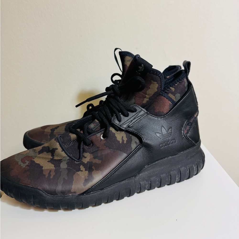 Adidas tubular x camo